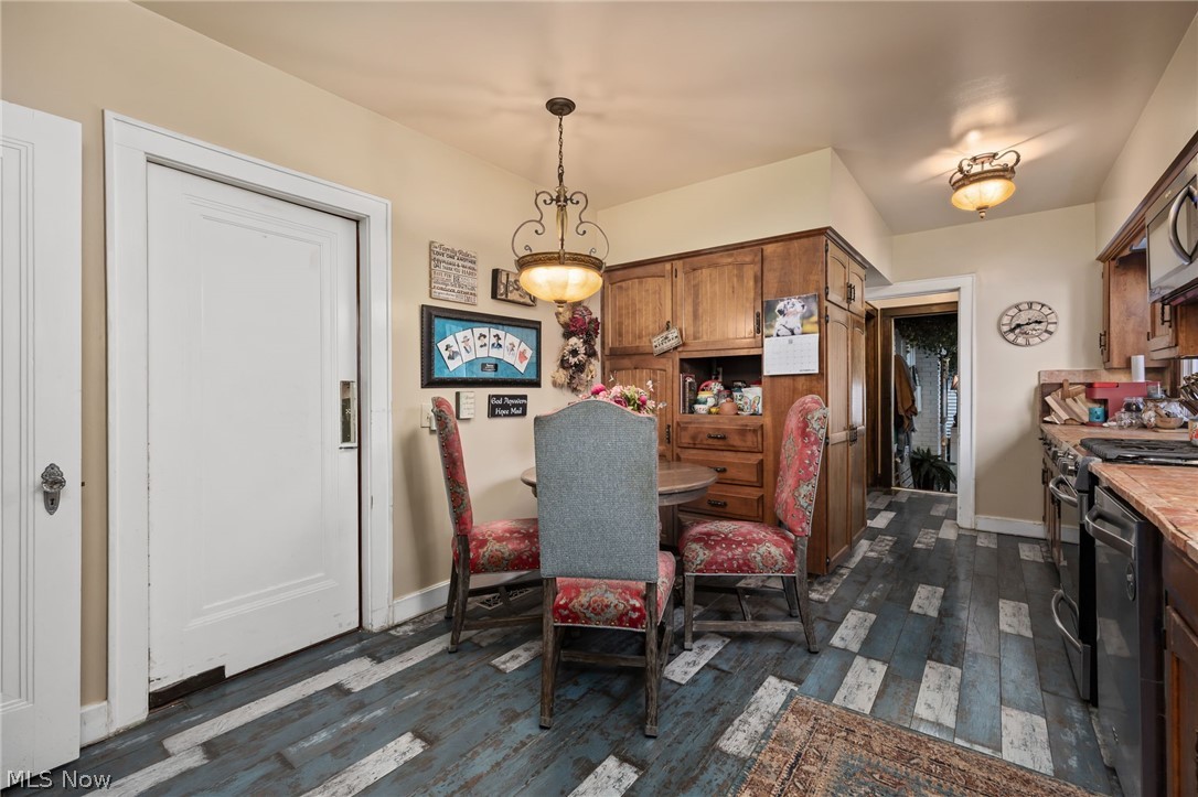 3571 Greenwich Road Norton OH 44203