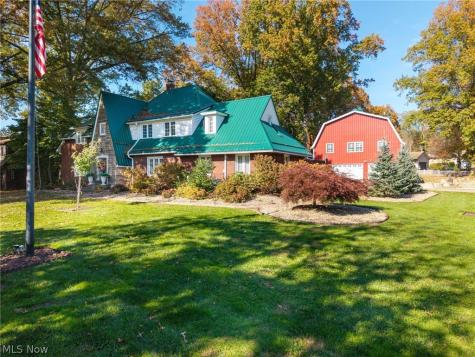3571 Greenwich Road Norton OH 44203
