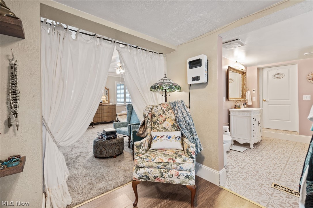 3571 Greenwich Road Norton OH 44203