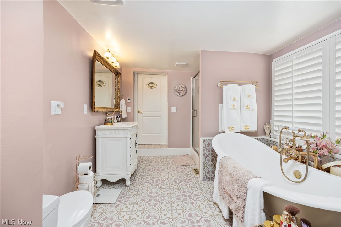 3571 Greenwich Road Norton OH 44203