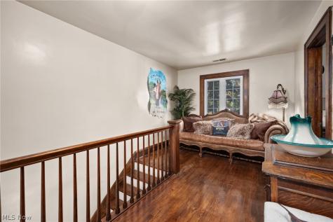 3571 Greenwich Road Norton OH 44203