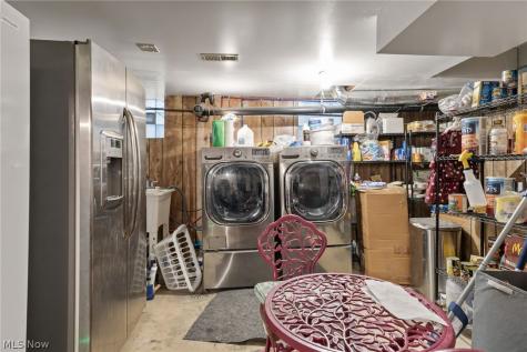 3571 Greenwich Road Norton OH 44203