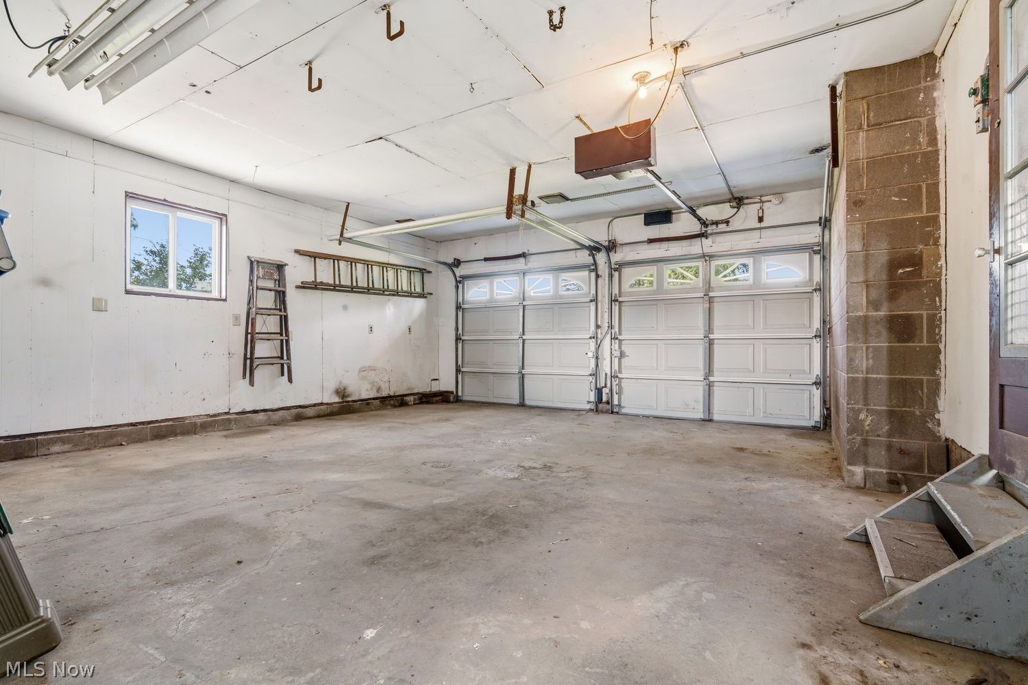 3366 Krisher Avenue SW Canton OH 44706