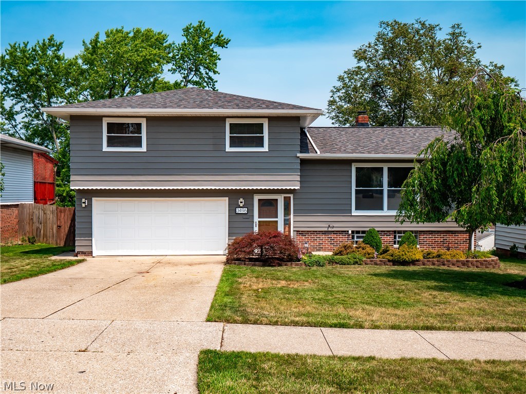 3496 Hetzel Drive Parma OH 44134