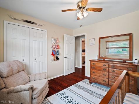 3496 Hetzel Drive Parma OH 44134