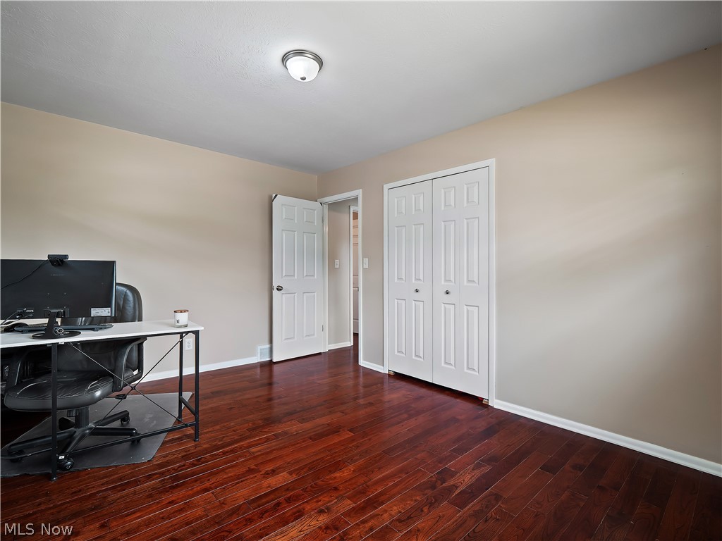 3496 Hetzel Drive Parma OH 44134