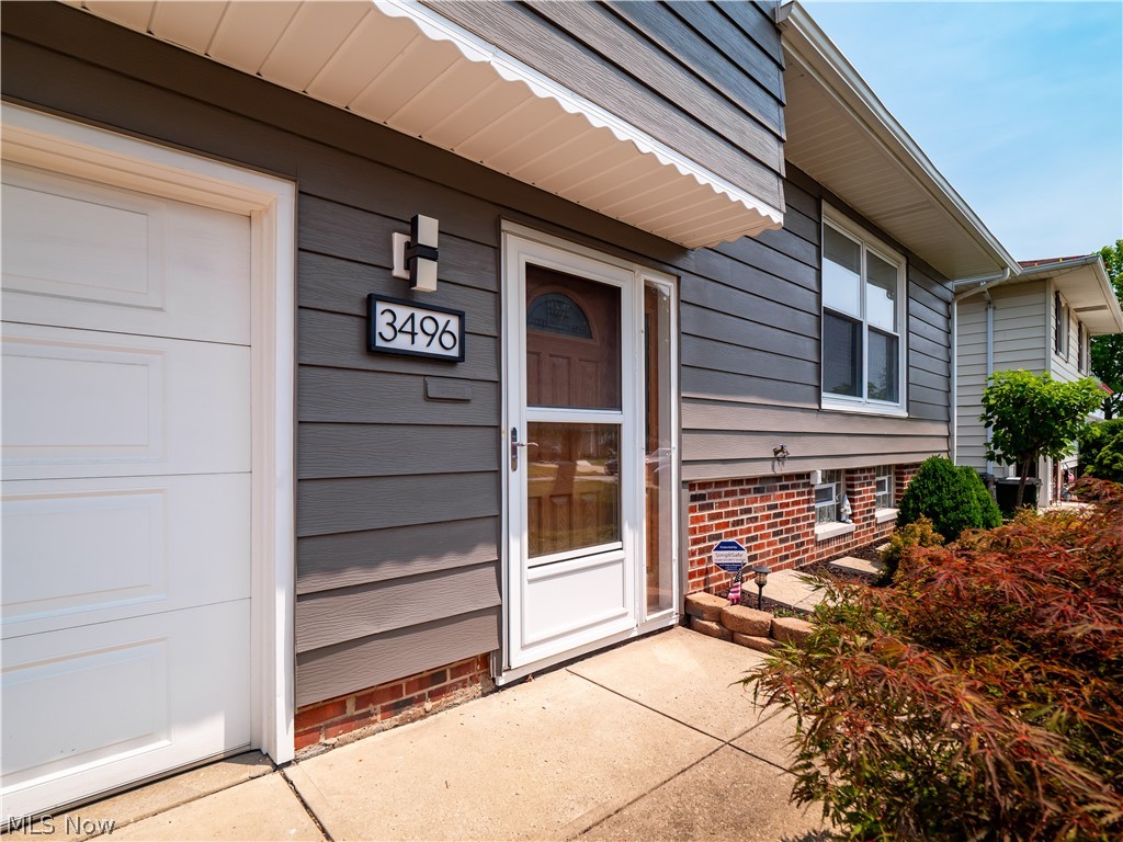 3496 Hetzel Drive Parma OH 44134