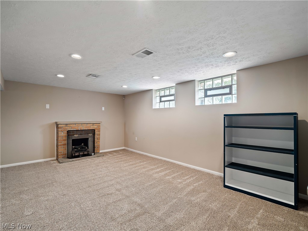 3496 Hetzel Drive Parma OH 44134