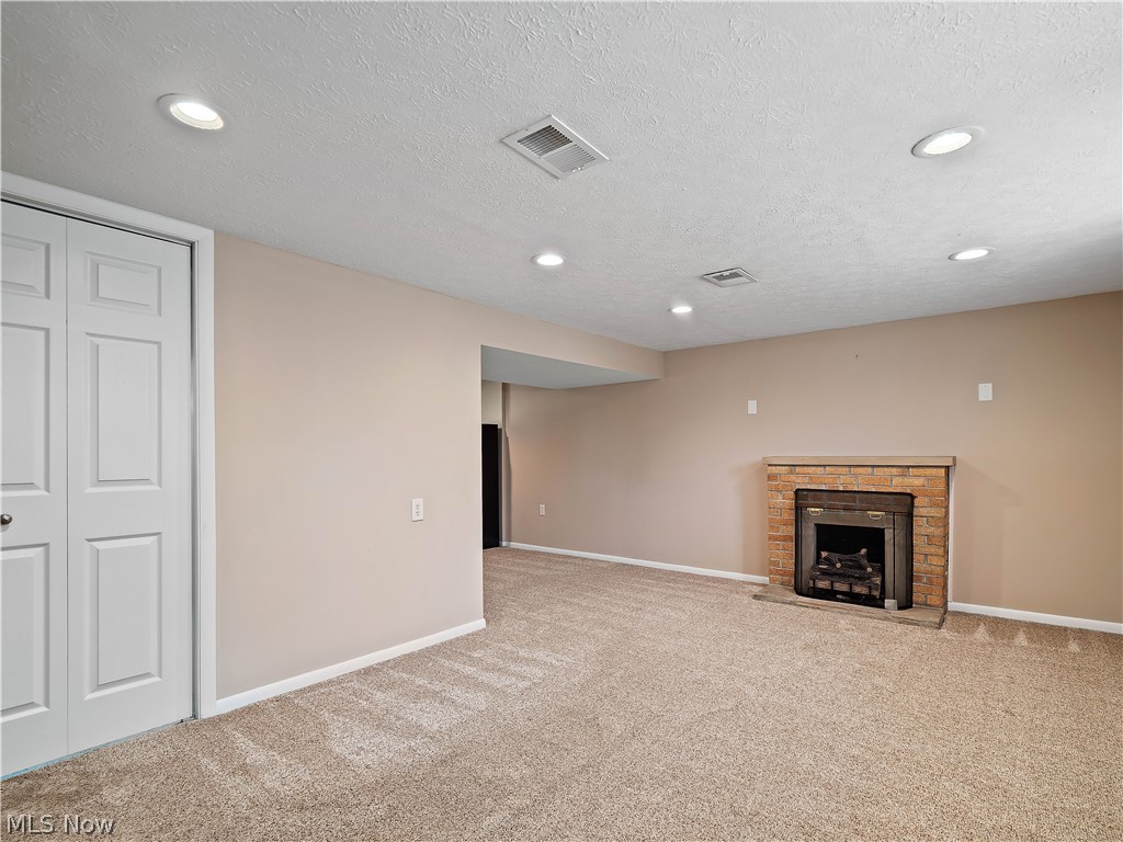 3496 Hetzel Drive Parma OH 44134