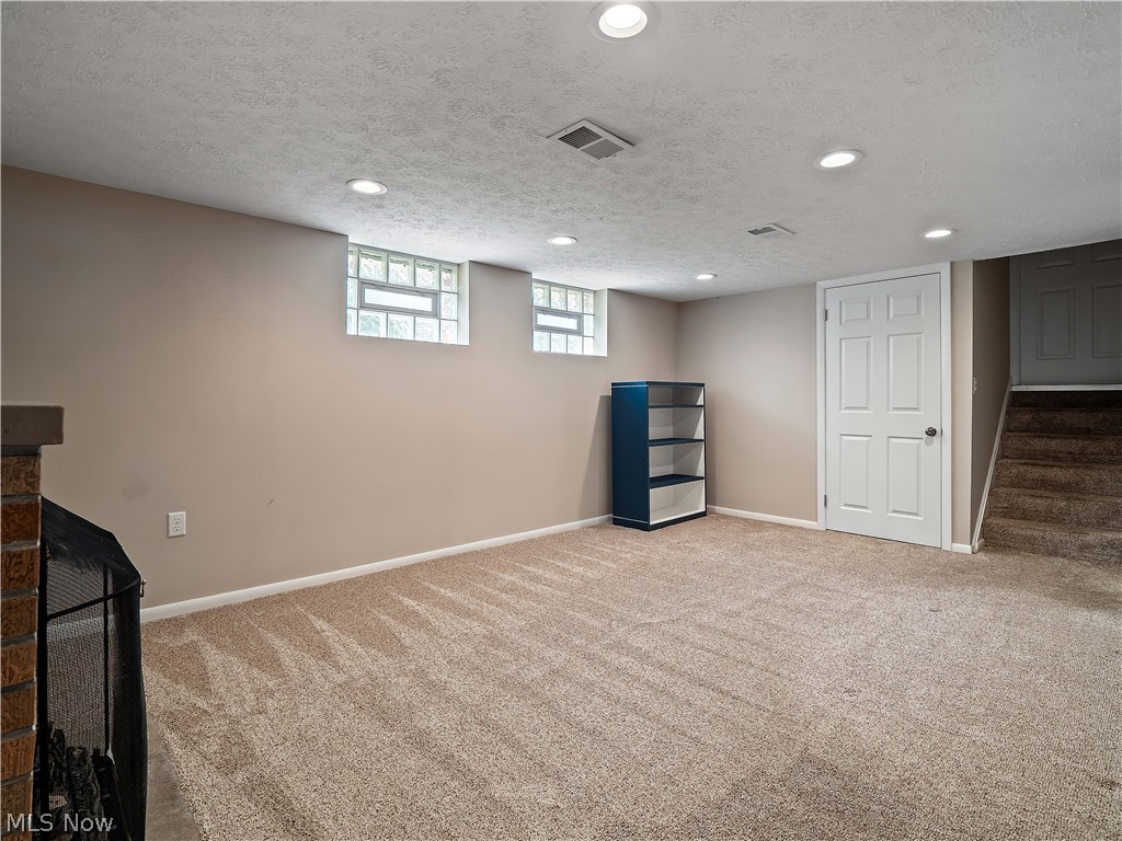 3496 Hetzel Drive Parma OH 44134