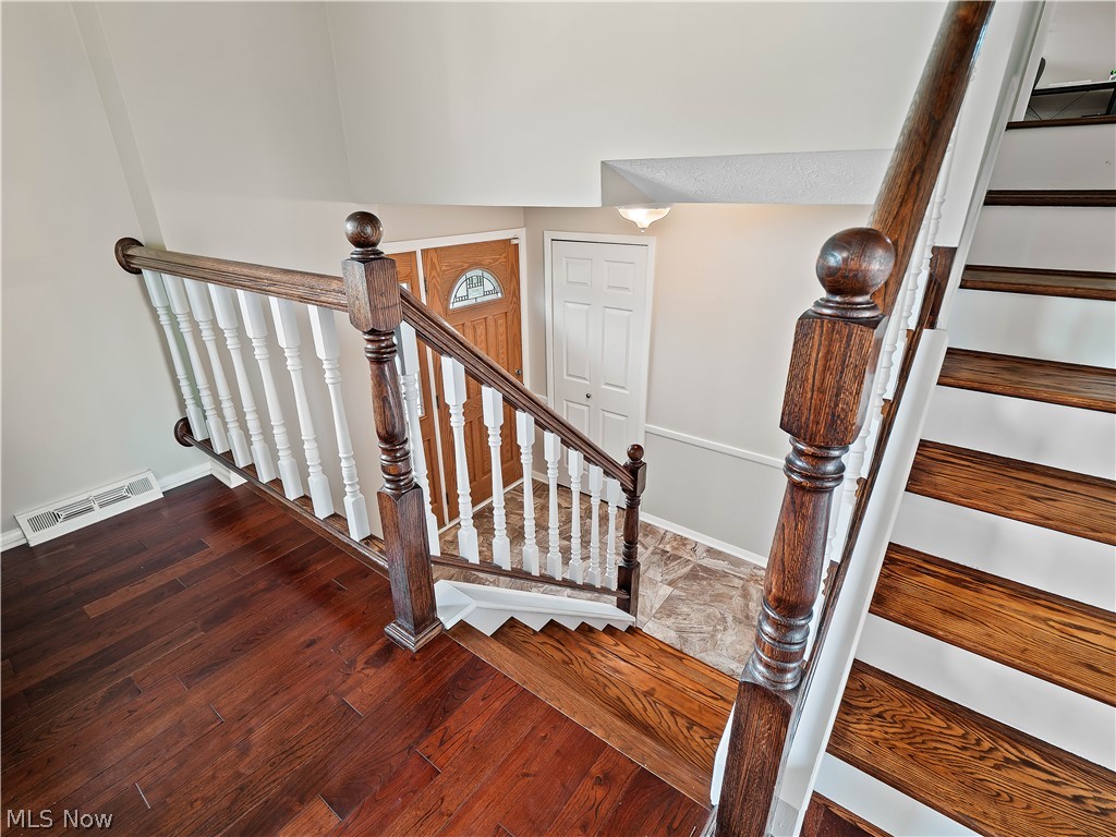 3496 Hetzel Drive Parma OH 44134