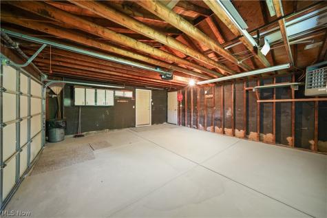 295 Cambridge Drive Aurora OH 44202