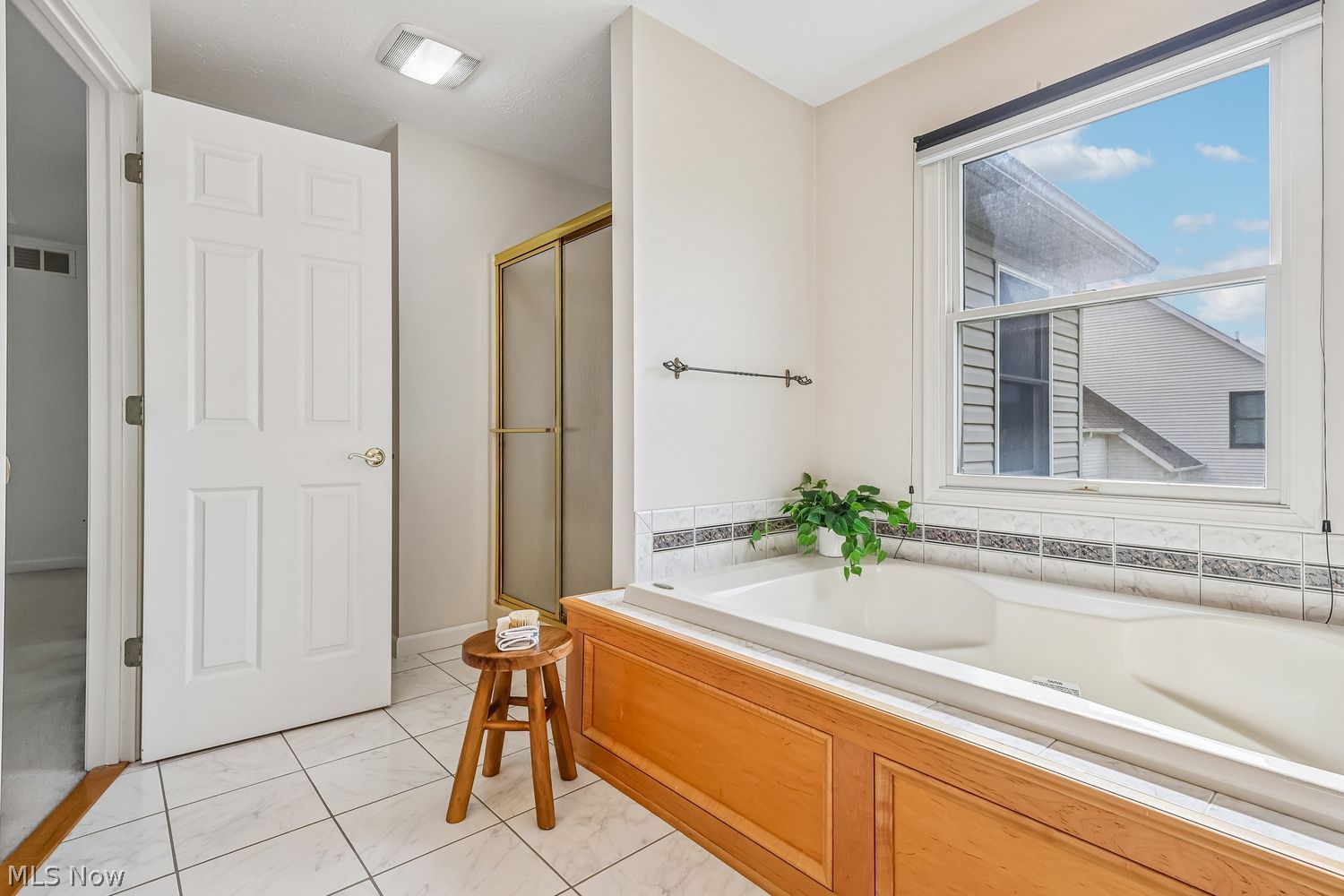 30041 Westminster Drive North Olmsted OH 44070