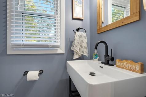229 Pinehurst Road Munroe Falls OH 44262