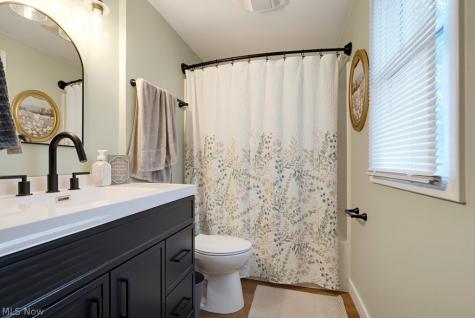229 Pinehurst Road Munroe Falls OH 44262