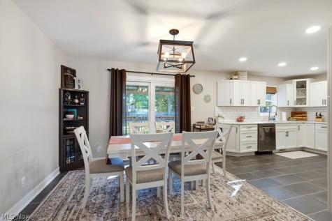 229 Pinehurst Road Munroe Falls OH 44262