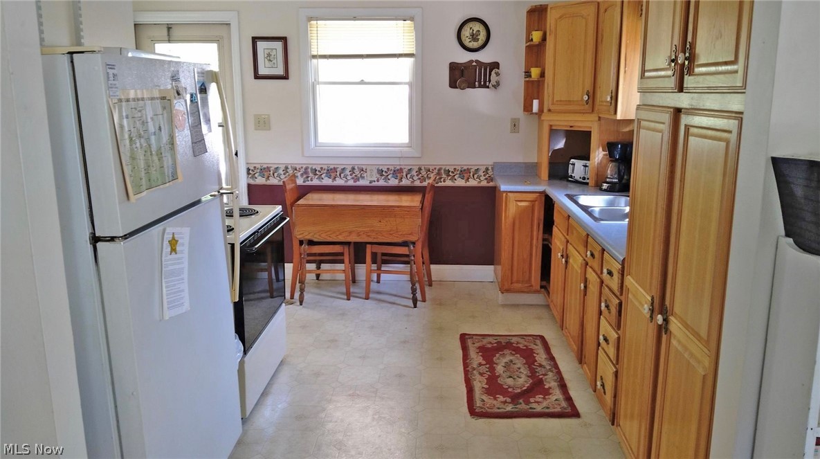 136 Sunset Drive Kelleys Island OH 43438