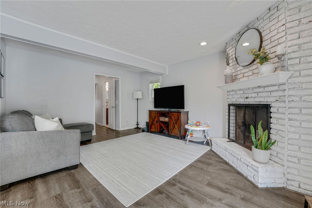 7850 Country Court Mentor OH 44060