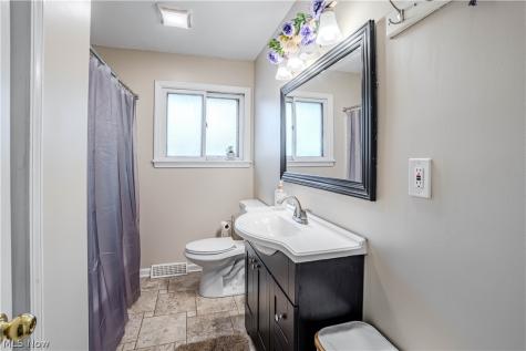 144 W 130th Street Brunswick OH 44212