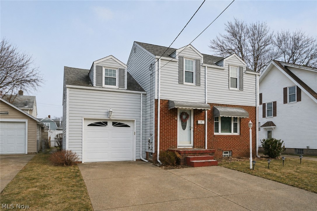 942 Bellflower Avenue SW Canton OH 44710