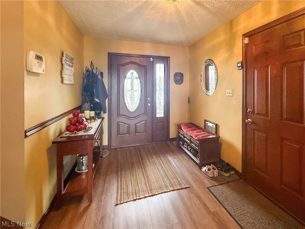 3225 Caprice Drive SW Warren OH 44481