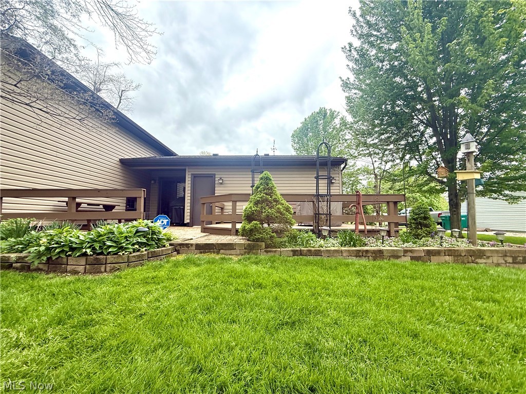 3225 Caprice Drive SW Warren OH 44481
