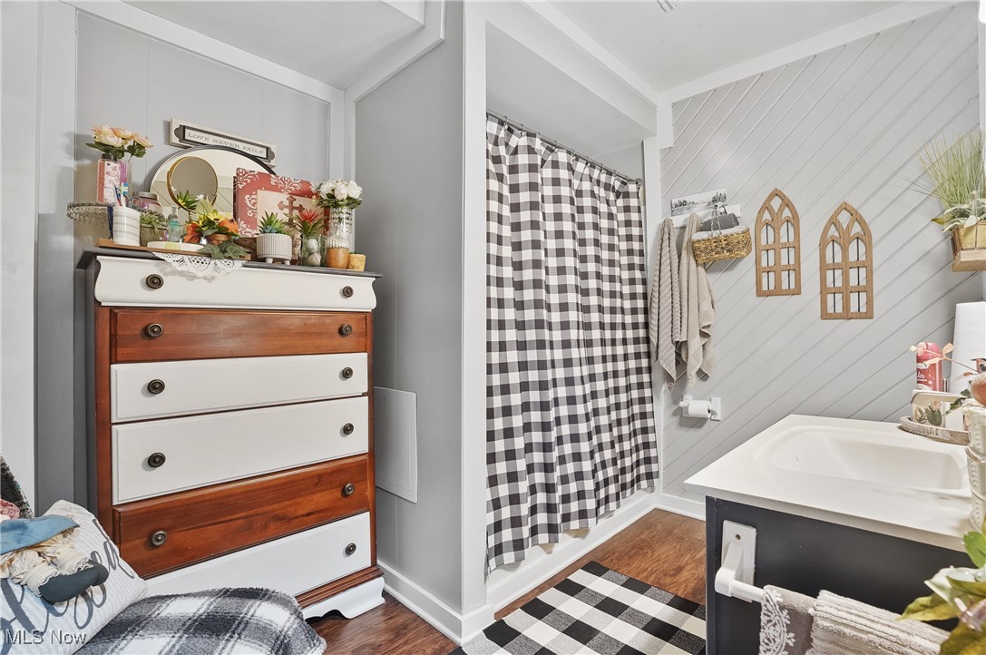 1237 Mcintosh Avenue Akron OH 44314