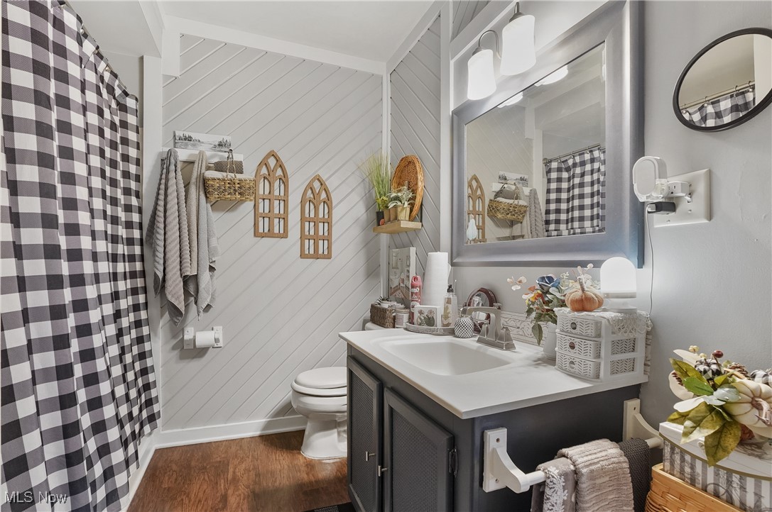 1237 Mcintosh Avenue Akron OH 44314