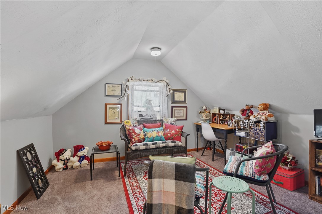 1237 Mcintosh Avenue Akron OH 44314