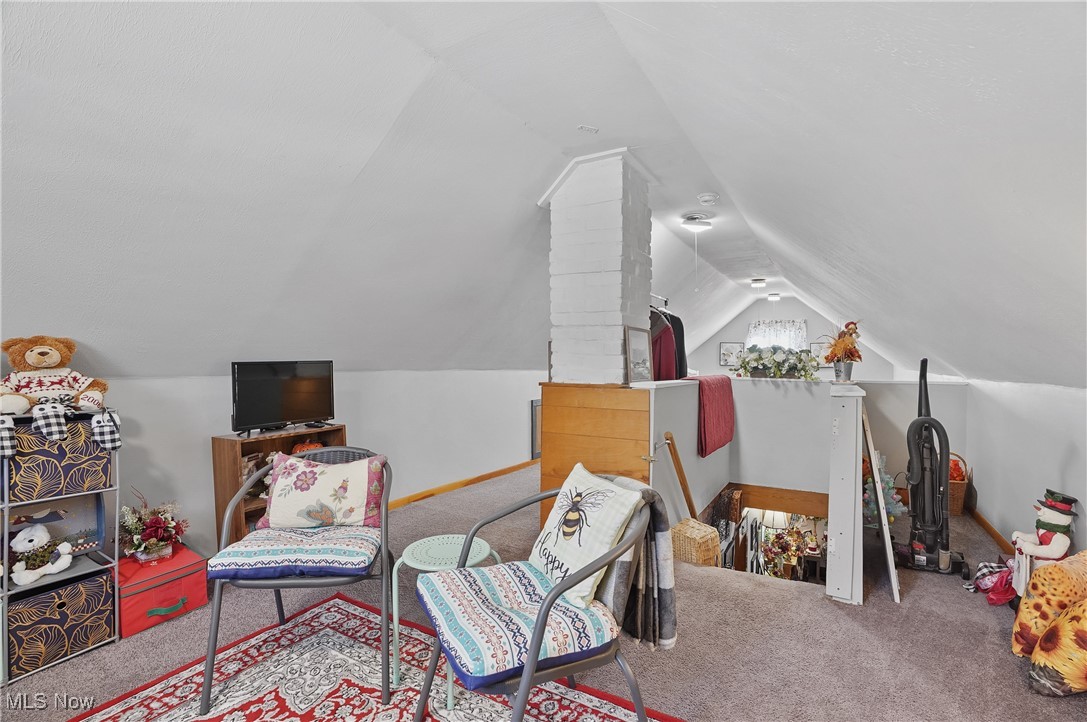 1237 Mcintosh Avenue Akron OH 44314