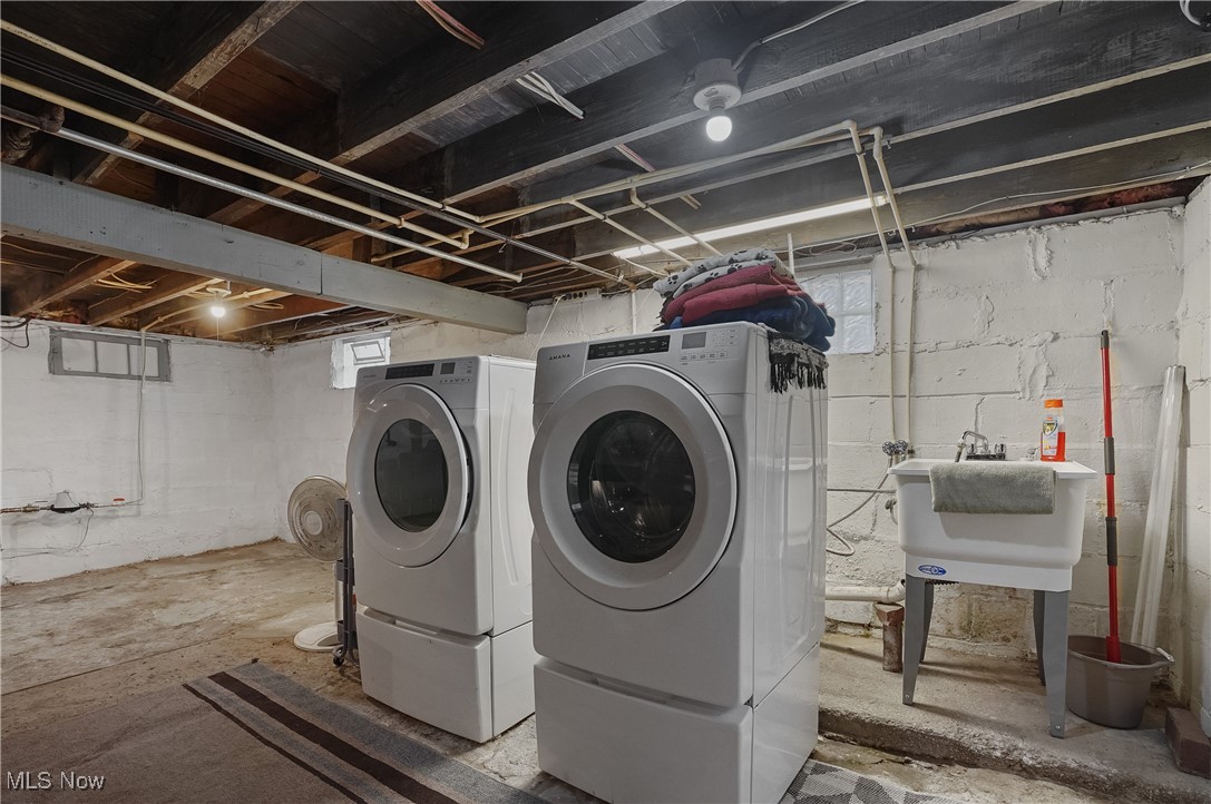 1237 Mcintosh Avenue Akron OH 44314