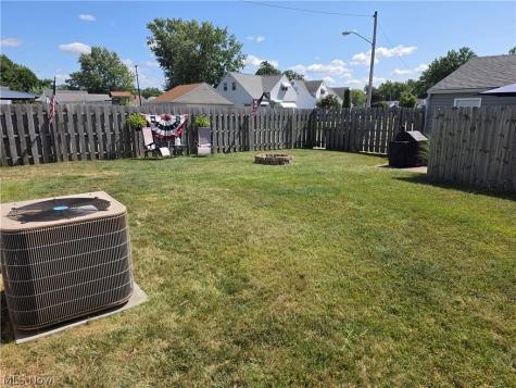 230 E 288th Street Willowick OH 44095