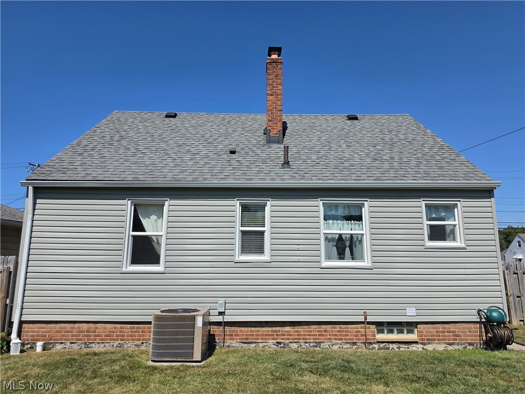 230 E 288th Street Willowick OH 44095