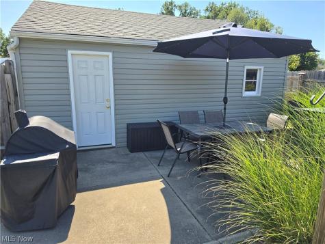 230 E 288th Street Willowick OH 44095