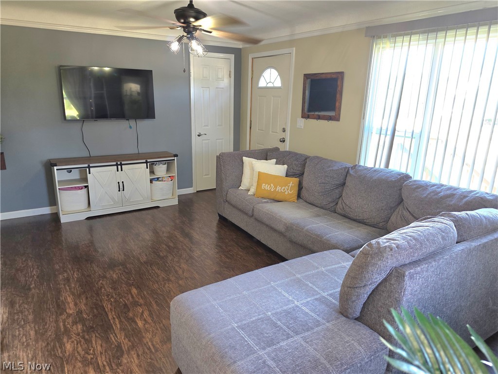 230 E 288th Street Willowick OH 44095