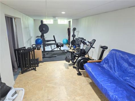 230 E 288th Street Willowick OH 44095
