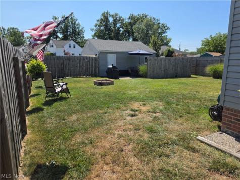 230 E 288th Street Willowick OH 44095