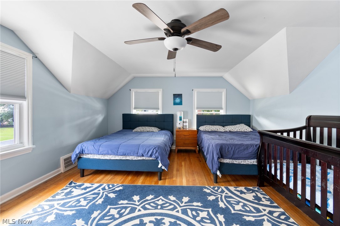 4493 Groveland Road University Heights OH 44118