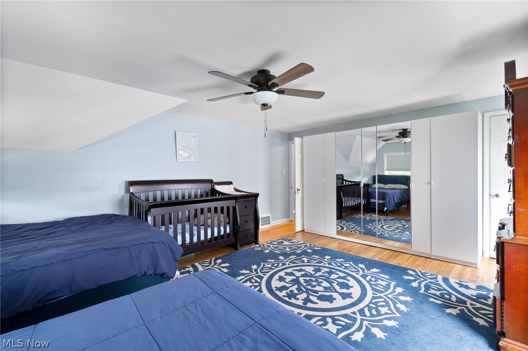 4493 Groveland Road University Heights OH 44118