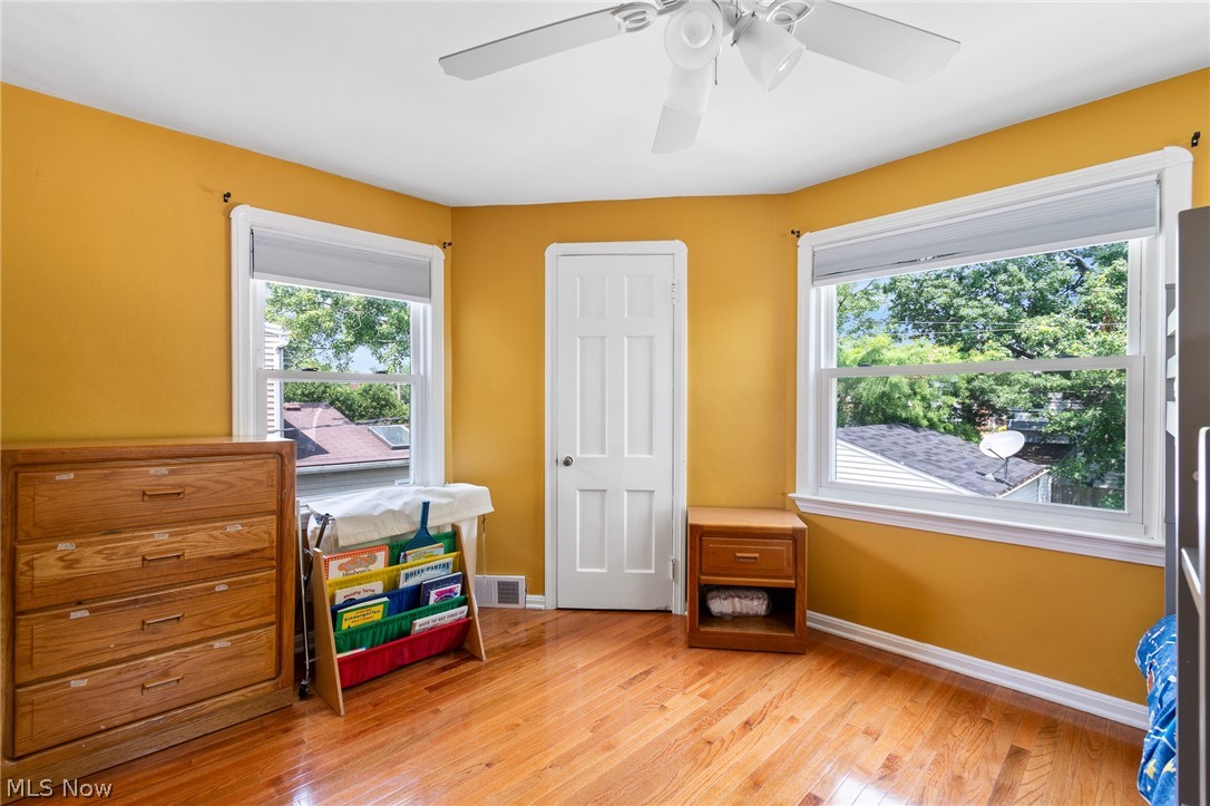 4493 Groveland Road University Heights OH 44118