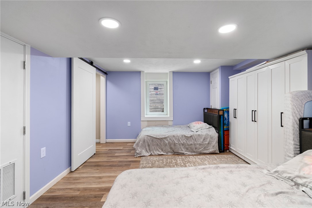 4493 Groveland Road University Heights OH 44118