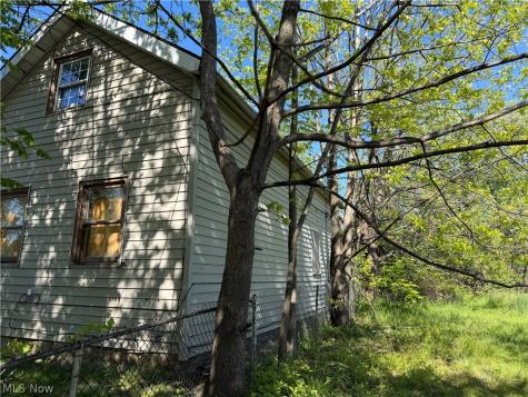 3419 E 70th Street Cleveland OH 44127