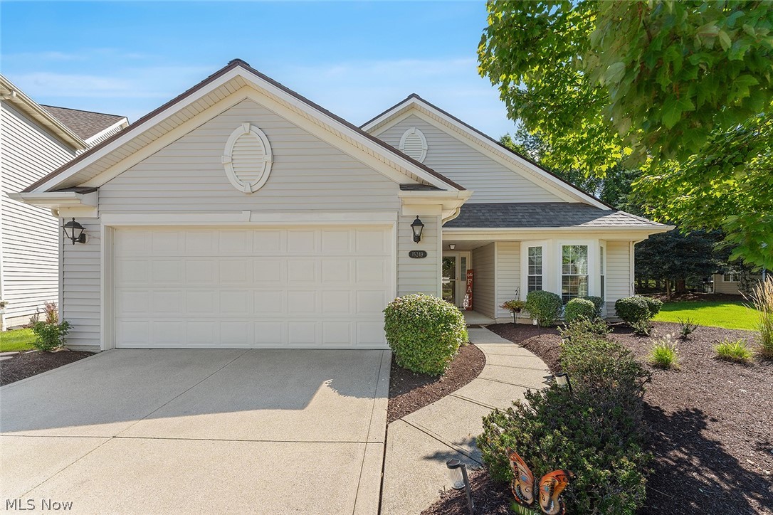 15249 Oak Hollow Lane Strongsville OH 44149