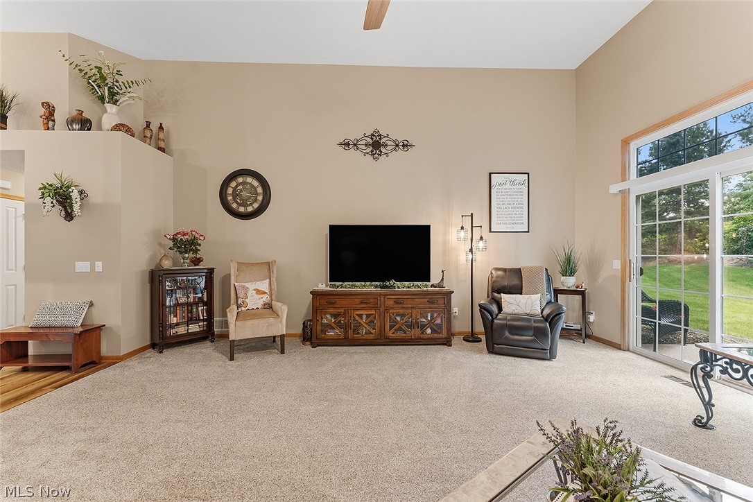 15249 Oak Hollow Lane Strongsville OH 44149