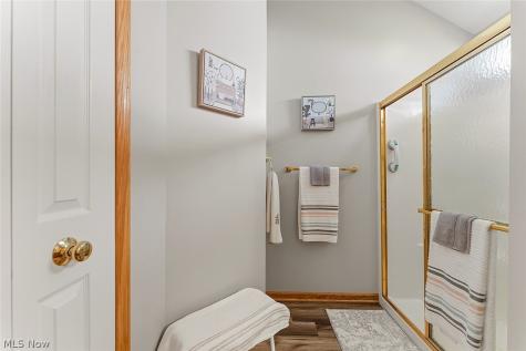 15249 Oak Hollow Lane Strongsville OH 44149