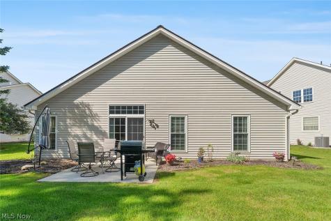 15249 Oak Hollow Lane Strongsville OH 44149