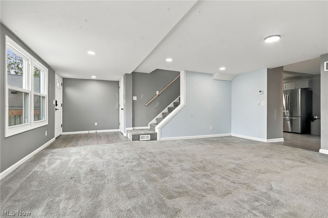 1833 Springfield Center Road Akron OH 44312