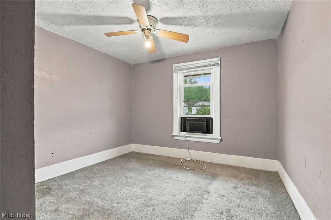 1833 Springfield Center Road Akron OH 44312