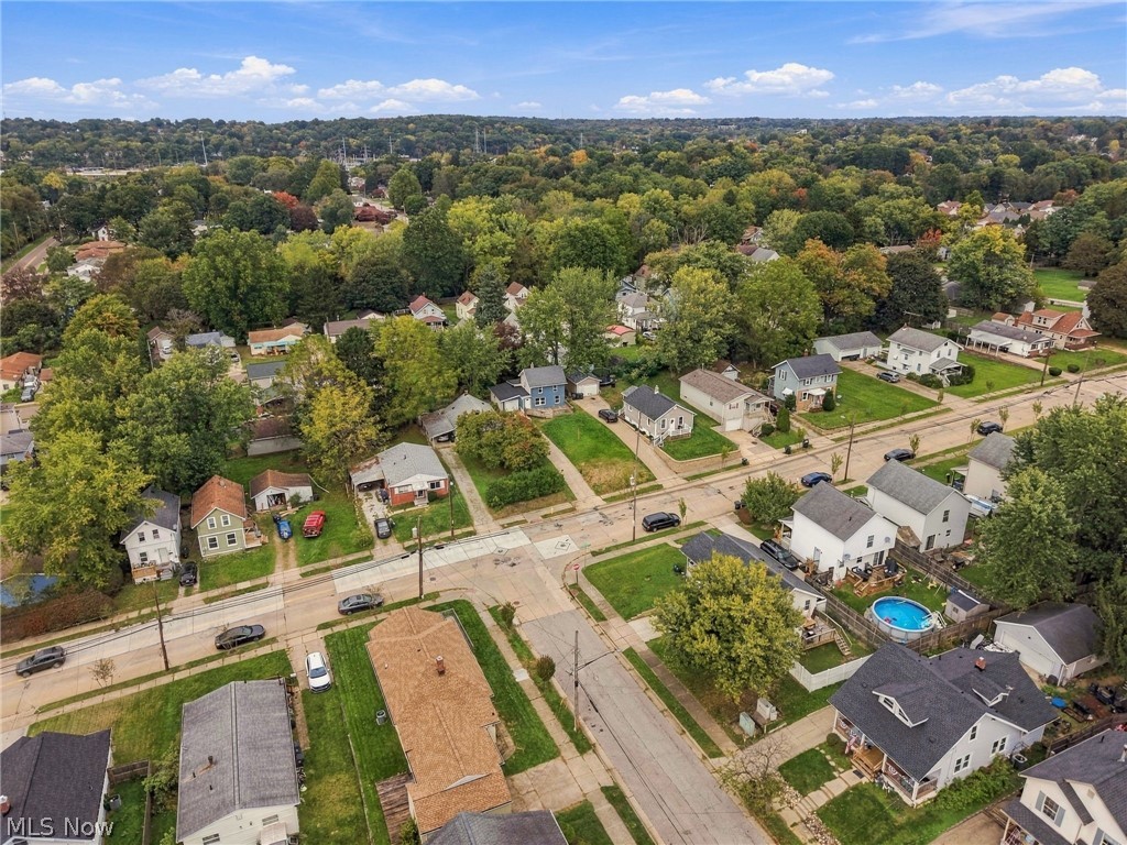 1833 Springfield Center Road Akron OH 44312
