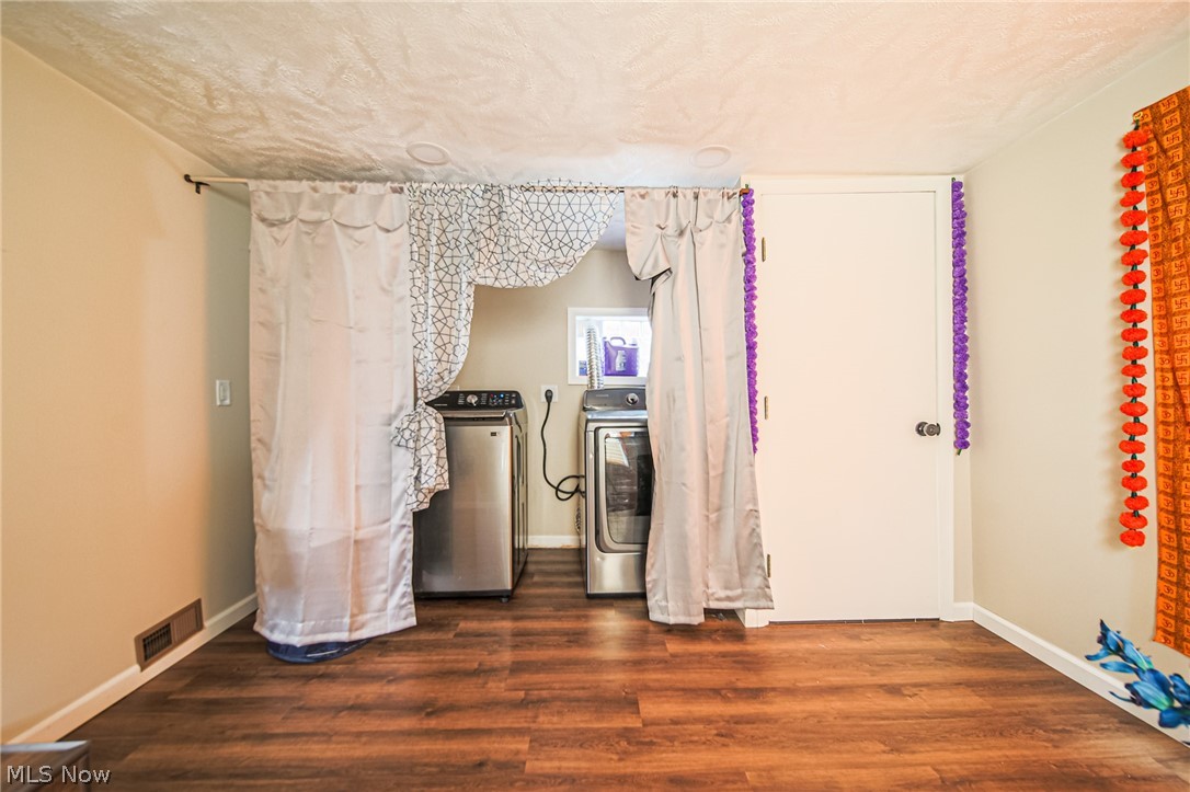 301 W Main Street Wilmot OH 44689